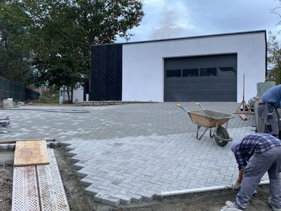 2B5EFDC6-9D33-41C9-8E5D-8846FB0A7CCA