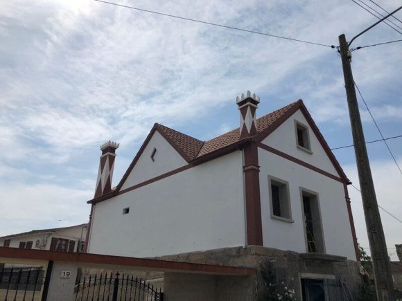 73d7e9a8-3e60-4ccb-8217-0d9cf71aaf32 2