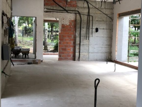 B40FC183-18CA-49B4-8364-EE4CD3618C09